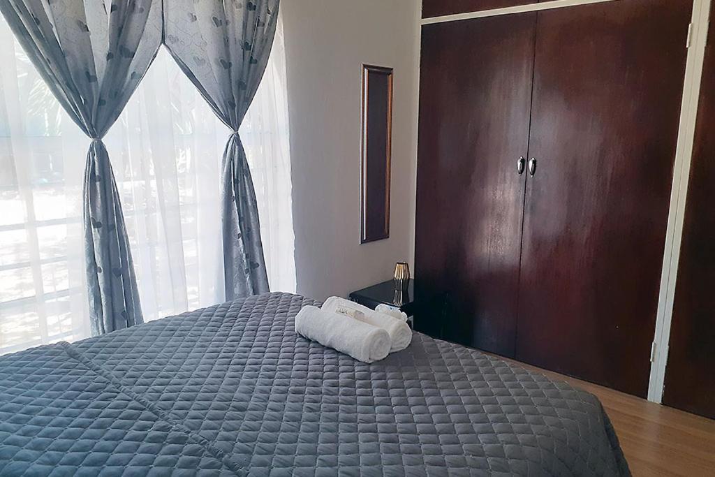 Queens Palace Pretoria Ngoại thất bức ảnh